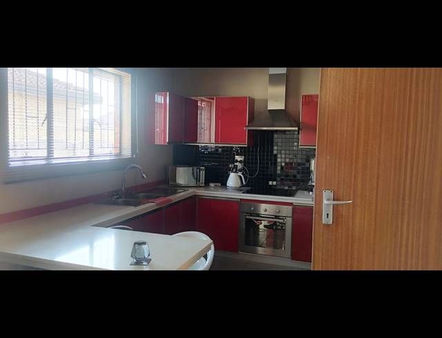 3 BEDROOM HOUSE FOR SALE IN KWA THEMA